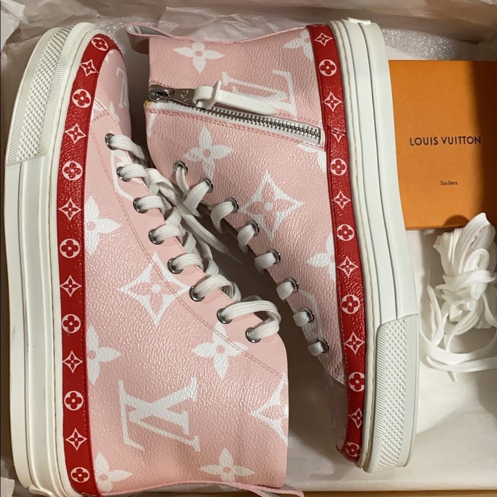 Louis Vuitton Stellae Sneakers